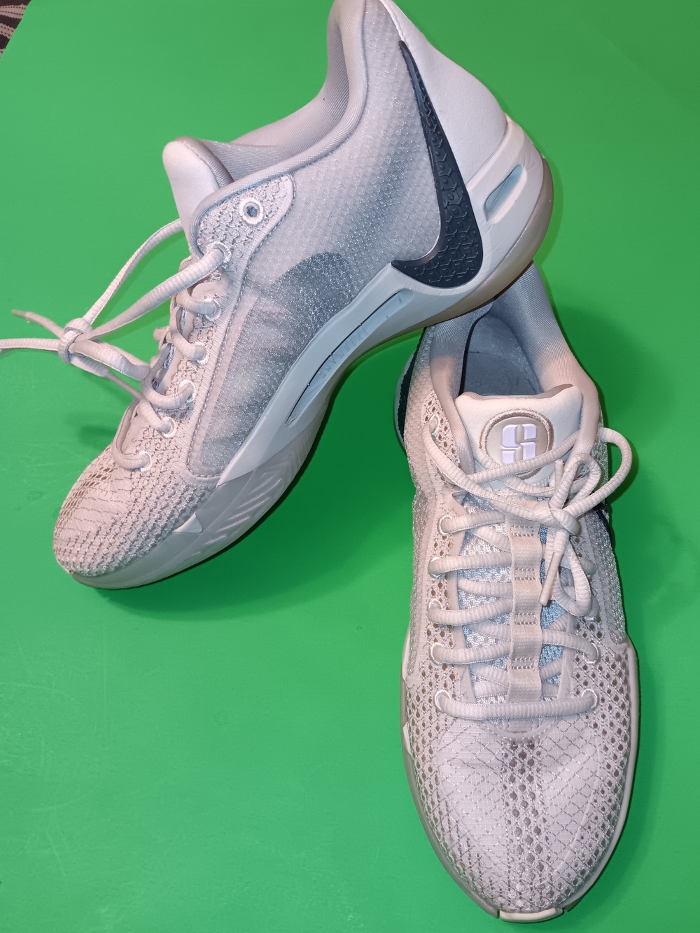 2023 Nike Sabrina 1 Ionic Shoes/Sneakers (FQ3381-010) Preowned Women's Size 8